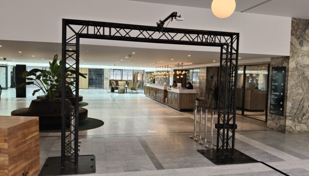 Alle deelnemers en bezoekers tijdens de Marathon van Rotterdam werden door KNsystemen geteld