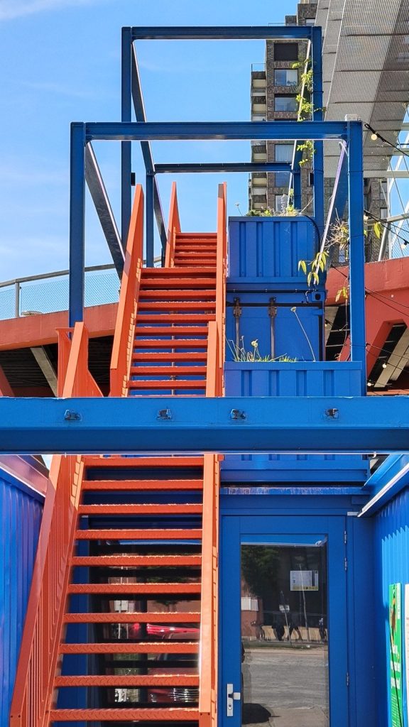 telsysteem buitentrap luxor theater